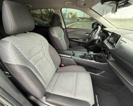 Черный Ниссан Rogue, объемом двигателя 1.5 л и пробегом 28 тыс. км за 20900 $, фото 9 на Automoto.ua