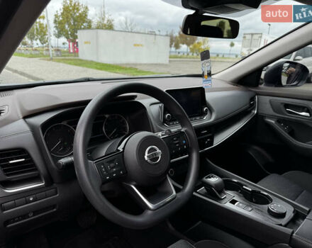 Черный Ниссан Rogue, объемом двигателя 1.5 л и пробегом 16 тыс. км за 23999 $, фото 11 на Automoto.ua