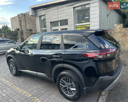 Черный Ниссан Rogue, объемом двигателя 1.5 л и пробегом 19 тыс. км за 24999 $, фото 7 на Automoto.ua