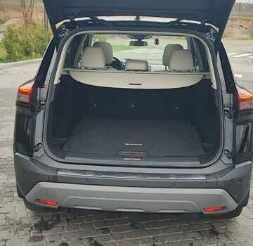 Чорний Ніссан Rogue, об'ємом двигуна 1.5 л та пробігом 42 тис. км за 26500 $, фото 14 на Automoto.ua