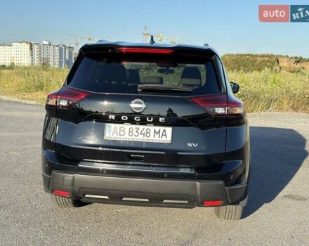 Ніссан Rogue 2023 у Вінниці на Automoto.ua Чорний Ніссан Rogue, об'ємом двигуна 1.5 л та пробігом 23 тис. км за 27000 $, фото 5 на Automoto.ua