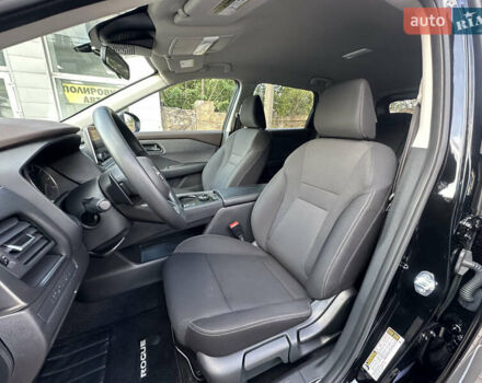 Черный Ниссан Rogue, объемом двигателя 1.5 л и пробегом 19 тыс. км за 24999 $, фото 12 на Automoto.ua