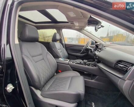 Черный Ниссан Rogue, объемом двигателя 1.5 л и пробегом 16 тыс. км за 27500 $, фото 11 на Automoto.ua