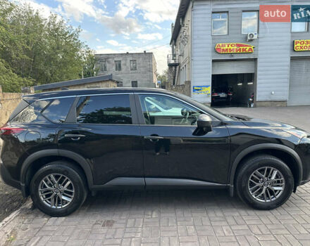 Черный Ниссан Rogue, объемом двигателя 1.5 л и пробегом 19 тыс. км за 24999 $, фото 3 на Automoto.ua