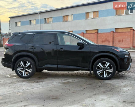 Ниссан Rogue 2024 в Киеве на Automoto.ua Черный Ниссан Rogue, объемом двигателя 1.5 л и пробегом 1 тыс. км за 27500 $, фото 6 на Automoto.ua