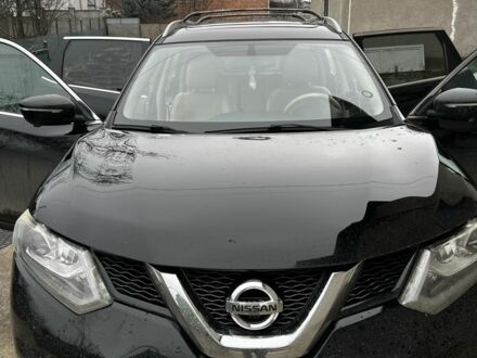 Черный Ниссан Rogue, объемом двигателя 2.5 л и пробегом 190 тыс. км за 16000 $, фото 1 на Automoto.ua