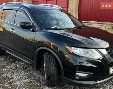 Черный Ниссан Rogue, объемом двигателя 2.49 л и пробегом 197 тыс. км за 12900 $, фото 1 на Automoto.ua
