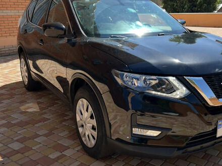 Черный Ниссан Rogue, объемом двигателя 0 л и пробегом 205 тыс. км за 11800 $, фото 1 на Automoto.ua