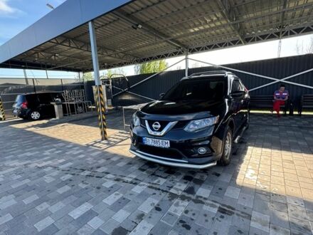 Черный Ниссан Rogue, объемом двигателя 2.5 л и пробегом 200 тыс. км за 12000 $, фото 1 на Automoto.ua
