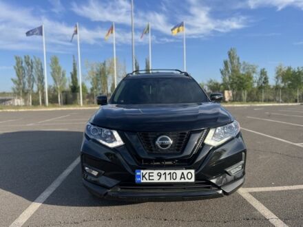 Ниссан Rogue 2017 в Кривом Роге на Automoto.ua Черный Ниссан Rogue, объемом двигателя 2.5 л и пробегом 185 тыс. км за 16500 $, фото 1 на Automoto.ua