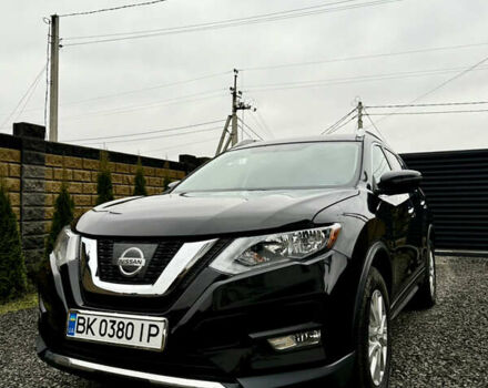 Черный Ниссан Rogue, объемом двигателя 2.5 л и пробегом 147 тыс. км за 15100 $, фото 1 на Automoto.ua