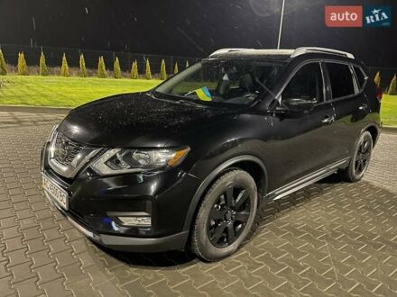 Ніссан Rogue 2017 у Луцьку на Automoto.ua Чорний Ніссан Rogue, об'ємом двигуна 2.5 л та пробігом 98 тис. км за 17000 $, фото 1 на Automoto.ua
