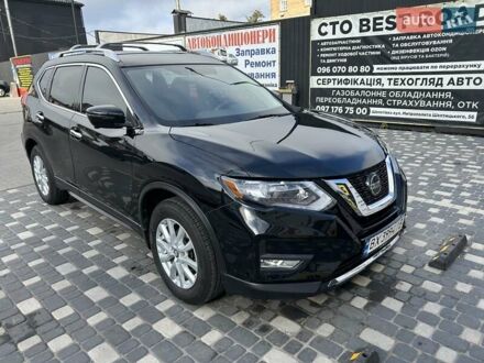 Черный Ниссан Rogue, объемом двигателя 2.5 л и пробегом 126 тыс. км за 15600 $, фото 1 на Automoto.ua