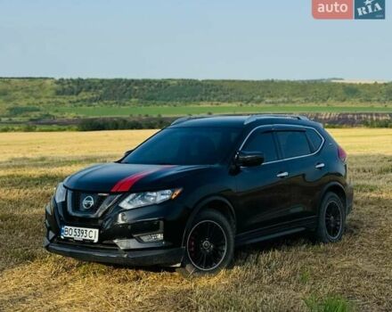 Черный Ниссан Rogue, объемом двигателя 2.5 л и пробегом 150 тыс. км за 16000 $, фото 1 на Automoto.ua