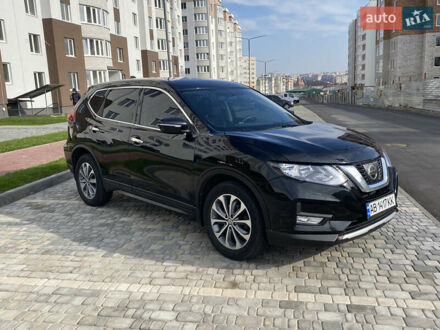 Ниссан Rogue 2017 в Виннице на Automoto.ua Черный Ниссан Rogue, объемом двигателя 2.5 л и пробегом 73 тыс. км за 14700 $, фото 1 на Automoto.ua