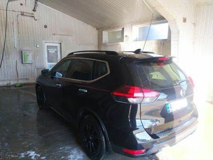 Черный Ниссан Rogue, объемом двигателя 2.5 л и пробегом 187 тыс. км за 13500 $, фото 1 на Automoto.ua