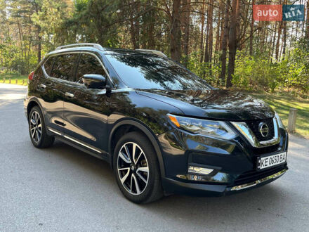 Ниссан Rogue 2018 в Новомосковске на Automoto.ua Черный Ниссан Rogue, объемом двигателя 2.49 л и пробегом 110 тыс. км за 16950 $, фото 1 на Automoto.ua