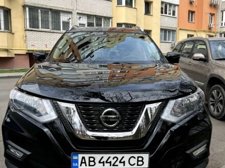 Черный Ниссан Rogue, объемом двигателя 2.5 л и пробегом 101 тыс. км за 17200 $, фото 1 на Automoto.ua