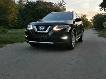 Черный Ниссан Rogue, объемом двигателя 2.5 л и пробегом 110 тыс. км за 14200 $, фото 1 на Automoto.ua