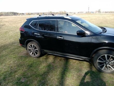 Ніссан Rogue 2018 у Полтаві на Automoto.ua Чорний Ніссан Rogue, об'ємом двигуна 2.5 л та пробігом 107 тис. км за 15500 $, фото 1 на Automoto.ua