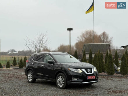 Черный Ниссан Rogue, объемом двигателя 2.5 л и пробегом 171 тыс. км за 12800 $, фото 1 на Automoto.ua