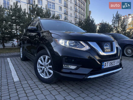Чорний Ніссан Rogue, об'ємом двигуна 2.49 л та пробігом 175 тис. км за 14200 $, фото 1 на Automoto.ua