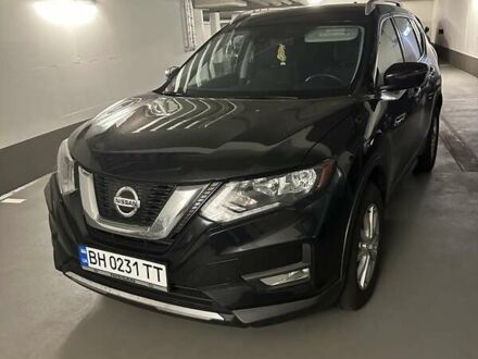 Черный Ниссан Rogue, объемом двигателя 2.49 л и пробегом 52 тыс. км за 16500 $, фото 1 на Automoto.ua