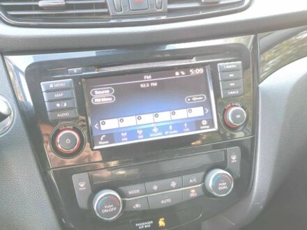 Черный Ниссан Rogue, объемом двигателя 2 л и пробегом 54 тыс. км за 16700 $, фото 1 на Automoto.ua