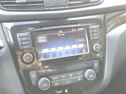 Черный Ниссан Rogue, объемом двигателя 2 л и пробегом 54 тыс. км за 16700 $, фото 1 на Automoto.ua