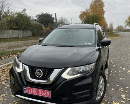 Черный Ниссан Rogue, объемом двигателя 2.5 л и пробегом 58 тыс. км за 16000 $, фото 1 на Automoto.ua