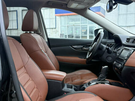 Черный Ниссан Rogue, объемом двигателя 2.5 л и пробегом 76 тыс. км за 17990 $, фото 1 на Automoto.ua