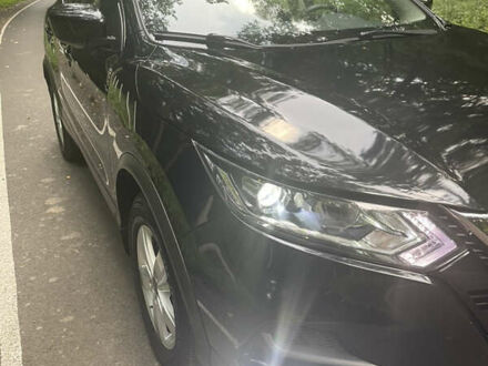 Чорний Ніссан Rogue, об'ємом двигуна 2 л та пробігом 42 тис. км за 15800 $, фото 1 на Automoto.ua