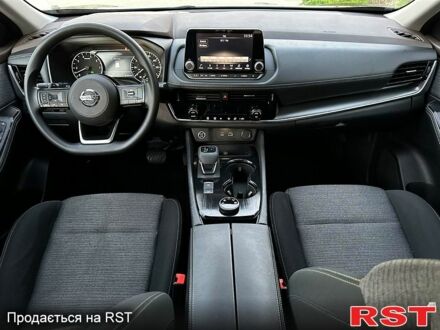 Черный Ниссан Rogue, объемом двигателя 2.5 л и пробегом 0 тыс. км за 15000 $, фото 1 на Automoto.ua