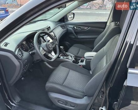 Ниссан Rogue 2020 в Луцке на Automoto.ua Черный Ниссан Rogue, объемом двигателя 2.5 л и пробегом 188 тыс. км за 15999 $, фото 1 на Automoto.ua