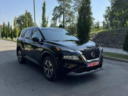 Черный Ниссан Rogue, объемом двигателя 2.49 л и пробегом 37 тыс. км за 23500 $, фото 1 на Automoto.ua