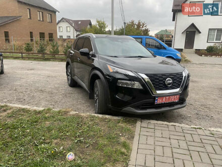 Черный Ниссан Rogue, объемом двигателя 2.49 л и пробегом 35 тыс. км за 25000 $, фото 1 на Automoto.ua