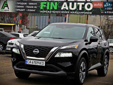 Черный Ниссан Rogue, объемом двигателя 1.5 л и пробегом 30 тыс. км за 19800 $, фото 1 на Automoto.ua