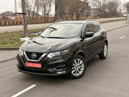 Черный Ниссан Rogue, объемом двигателя 2 л и пробегом 30 тыс. км за 17600 $, фото 1 на Automoto.ua