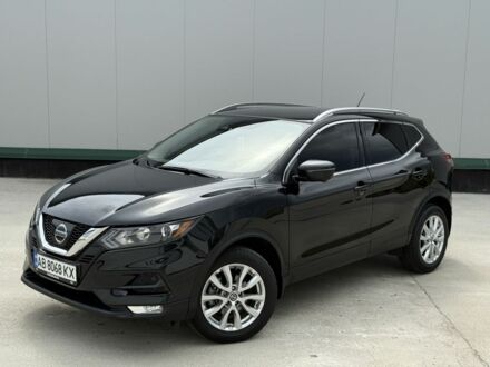 Чорний Ніссан Rogue, об'ємом двигуна 2 л та пробігом 40 тис. км за 17999 $, фото 1 на Automoto.ua