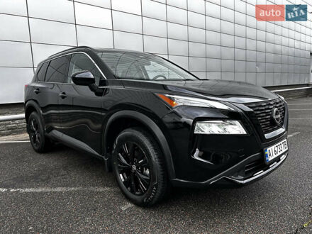 Ниссан Rogue 2023 в Броварах на Automoto.ua Черный Ниссан Rogue, объемом двигателя 1.5 л и пробегом 17 тыс. км за 26400 $, фото 1 на Automoto.ua