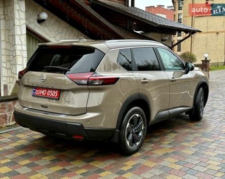 Коричневый Ниссан Rogue, объемом двигателя 1.5 л и пробегом 27 тыс. км за 24500 $, фото 4 на Automoto.ua