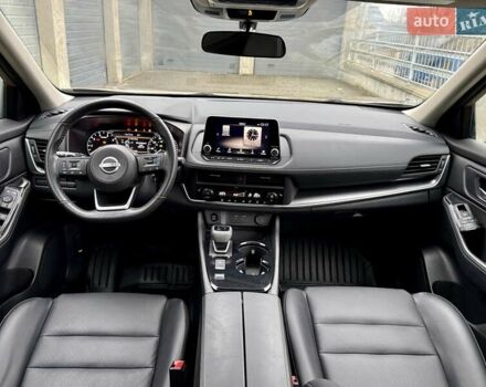 Коричневый Ниссан Rogue, объемом двигателя 1.5 л и пробегом 27 тыс. км за 24500 $, фото 2 на Automoto.ua