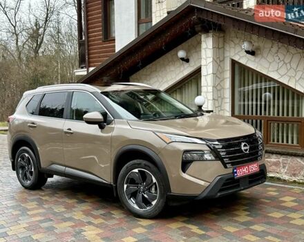 Коричневый Ниссан Rogue, объемом двигателя 1.5 л и пробегом 27 тыс. км за 24500 $, фото 3 на Automoto.ua