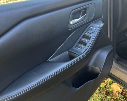 Коричневий Ніссан Rogue, об'ємом двигуна 1.5 л та пробігом 42 тис. км за 23700 $, фото 7 на Automoto.ua