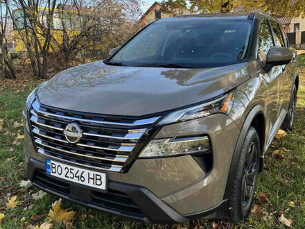 Ніссан Rogue 2024 у Тернополі на Automoto.ua Коричневий Ніссан Rogue, об'ємом двигуна 1.5 л та пробігом 42 тис. км за 23700 $, фото 1 на Automoto.ua