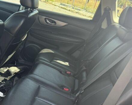 Красный Ниссан Rogue, объемом двигателя 2.5 л и пробегом 113 тыс. км за 9500 $, фото 6 на Automoto.ua