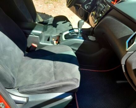 Червоний Ніссан Rogue, об'ємом двигуна 2.5 л та пробігом 235 тис. км за 12300 $, фото 8 на Automoto.ua