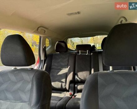 Ниссан Rogue 2014 в Киеве на Automoto.ua Красный Ниссан Rogue, объемом двигателя 2.49 л и пробегом 126 тыс. км за 12300 $, фото 22 на Automoto.ua