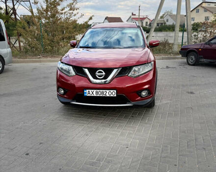 Красный Ниссан Rogue, объемом двигателя 2.49 л и пробегом 225 тыс. км за 13500 $, фото 2 на Automoto.ua