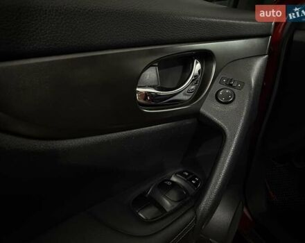 Ниссан Rogue 2014 в Киеве на Automoto.ua Красный Ниссан Rogue, объемом двигателя 2.49 л и пробегом 126 тыс. км за 12300 $, фото 21 на Automoto.ua